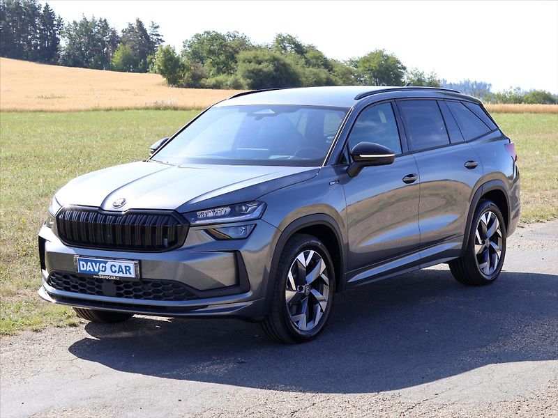 Škoda Kodiaq 2,0 TDI 4x4 DSG Sportline - fotka 3 z 40