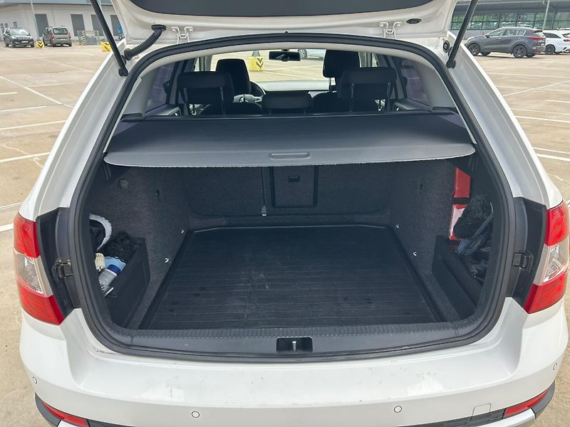 Škoda Octavia (2016) Octavia Scout 2.0TDI, DSG, 4x4 - fotka 22 z 33