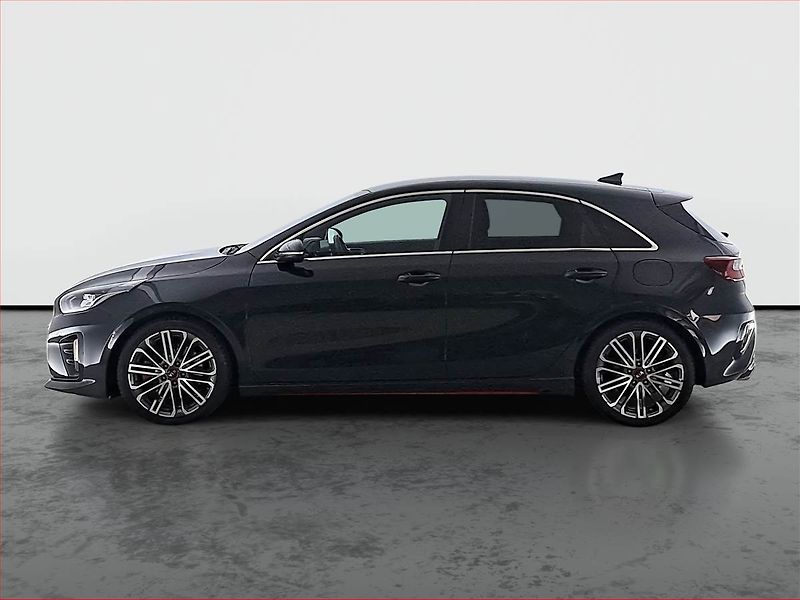 Kia Ceed (2019) 1.6 T-GDI GT, Automat - fotka 3 z 23