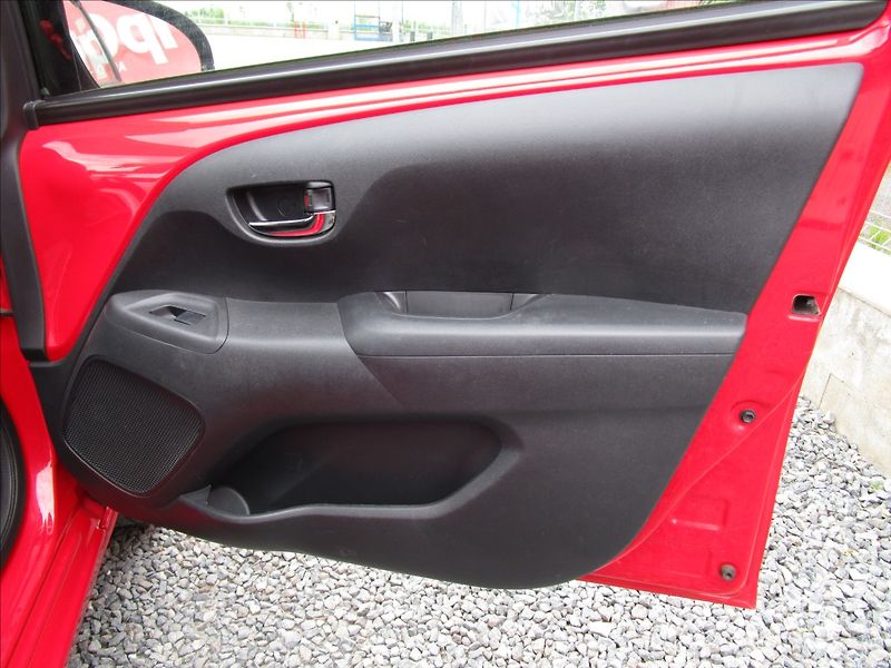 Toyota Aygo 1.0VVT-i, aut. KLIMA - fotka 20 z 37