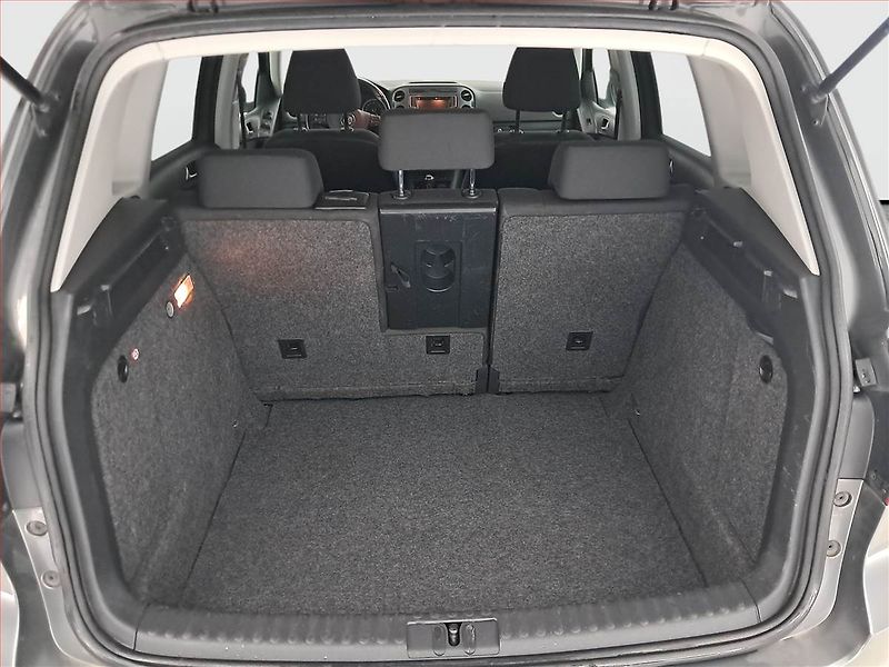 Volkswagen Tiguan (2015) 2.0 TDI, Tempomat - fotka 14 z 19
