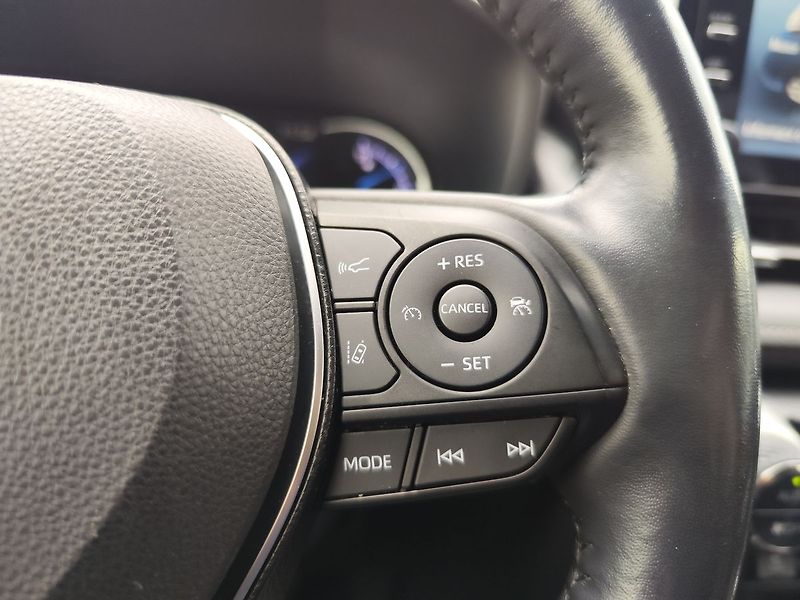 Toyota RAV4 2.5 HEV/163kW Black Edition AT - fotka 24 z 32