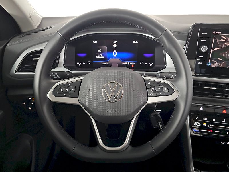 Volkswagen T-Roc (2025) 1.0TSI 85kW LIFE WEBASTO - fotka 8 z 29