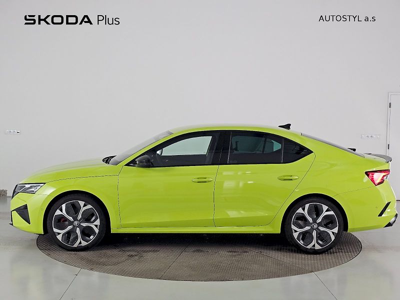 Škoda Octavia (2025) 2.0TSI 195kW RS DSG - fotka 3 z 28
