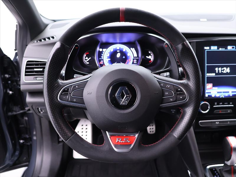 Renault Mégane 1,8 RS 300 Trophy Aut. CZ - fotka 17 z 40