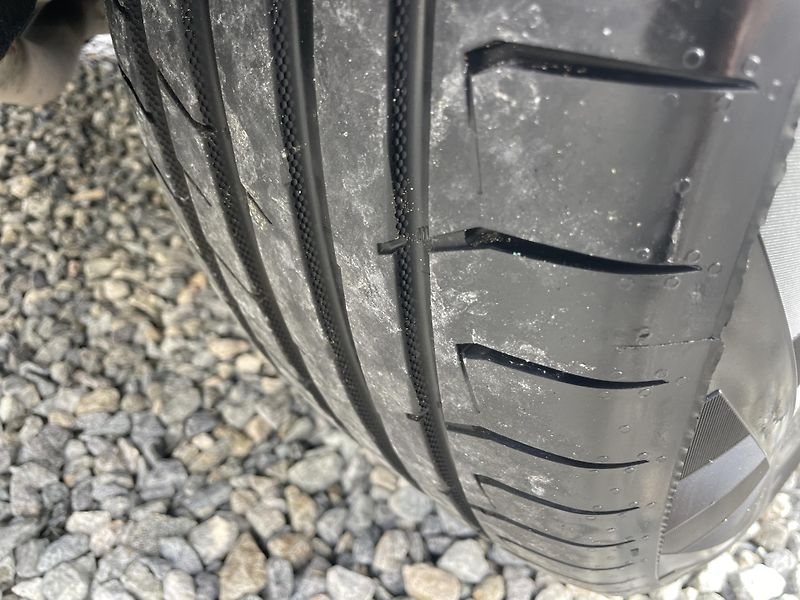 Jeep Grand Cherokee 3.0CRDi 4x4 250PS LIMITEED TOP - fotka 47 z 177