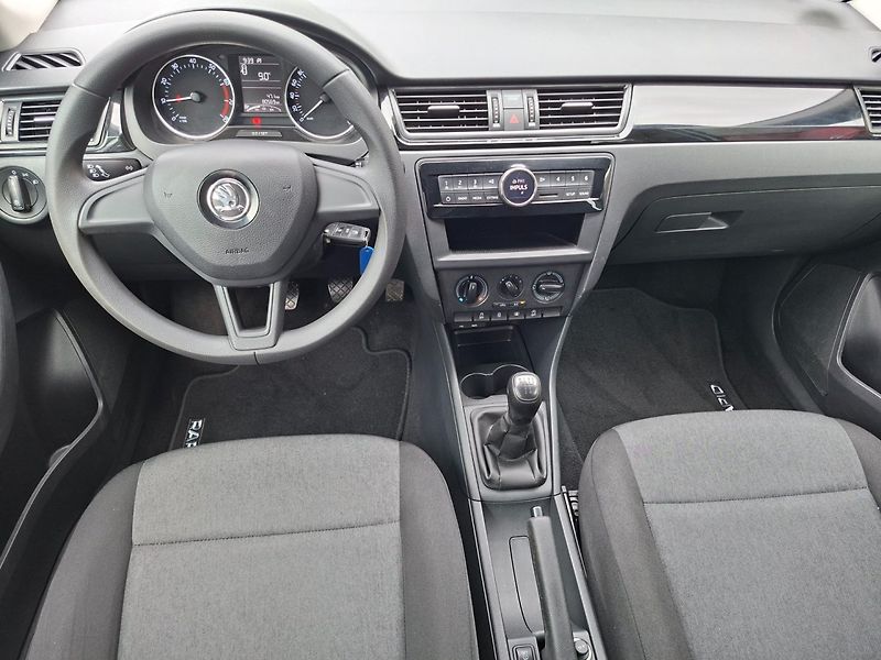 Škoda Rapid (2016) 1.2TSI 66kW - fotka 13 z 37