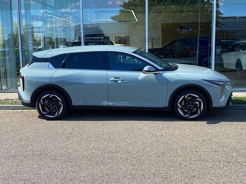 Kia K4 TOP 1,6 T-GDi GPF 7DCT 110kW/1 - fotka 8 z 10