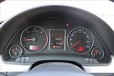 Audi A4 3,0 TDi  4x4,AUTOMAT,XENONY - náhled 15