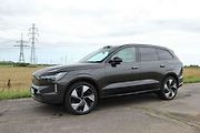 Vybrat si můžete ze tří variant motorizace - jedné jednomotorové a dvou dvoumotorových s pohonem 4x4.