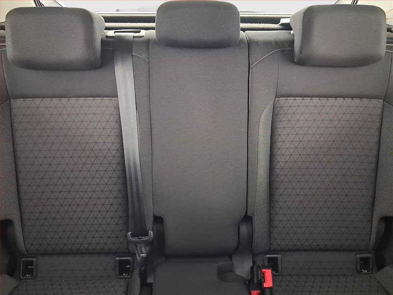 Volkswagen T-Cross (2021) Life 1.0 TSI, ČR,1.maj - fotka 10 z 19
