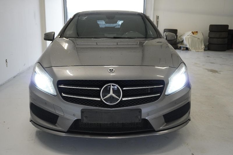 Mercedes-Benz Třídy A A220 2,2 CDI AMG-LINE AUT. - fotka 2 z 27