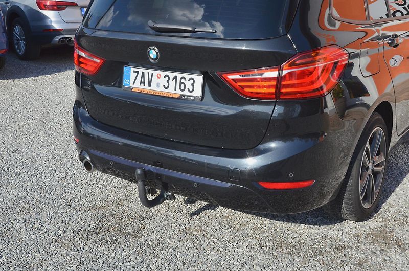 BMW Řada 2 (2019) 218i GT 99tkm ČR 7míst ZÁRUKA - fotka 10 z 43