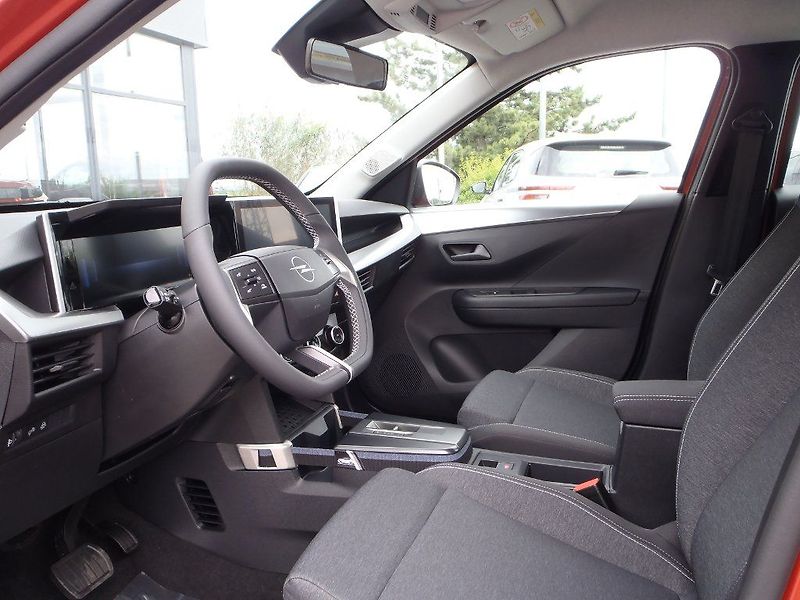 Opel Frontera Edition Hybrid 1.2 Turbo 81kW - fotka 9 z 28