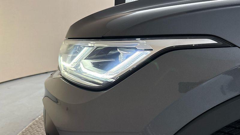 Volkswagen Tiguan Allspace 2.0 TDI DSG 4MOTION R-Line - fotka 18 z 30