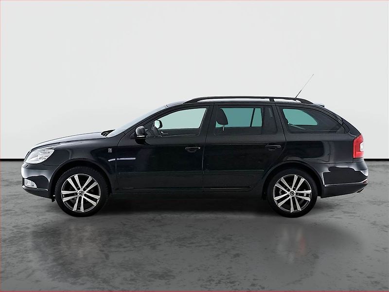 Škoda Octavia (2012) 1.6 TDI, Serv.kniha, po STK - fotka 3 z 15