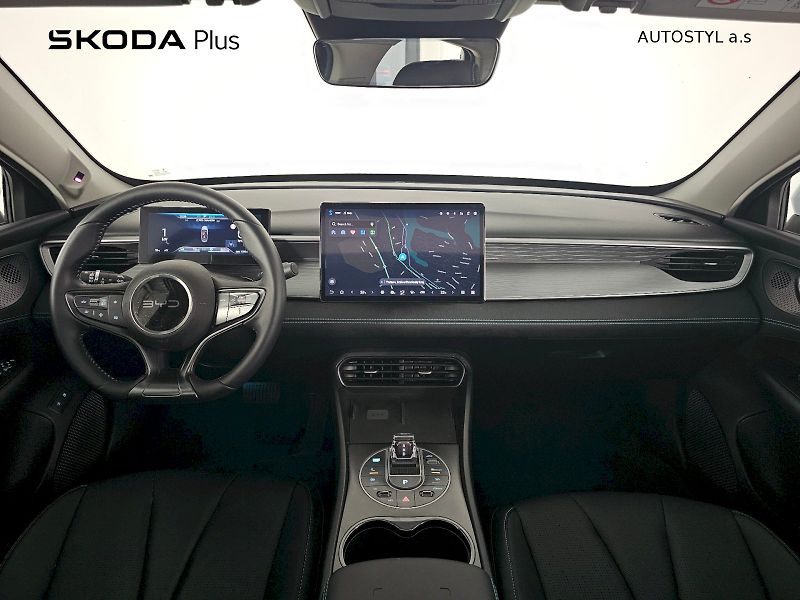 BYD Seal 5 DM-i (2025) 1.5 PHEV 212k DESIGN - fotka 5 z 34
