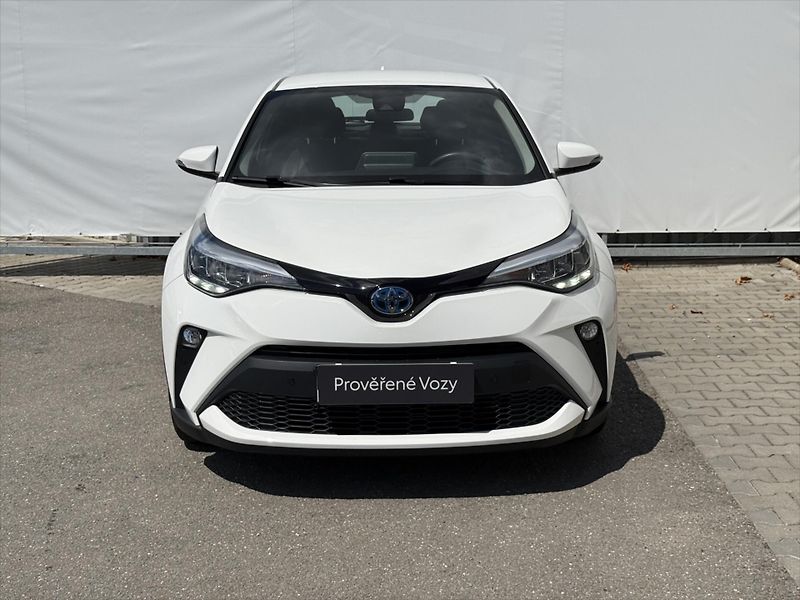 Toyota C-HR 1,8 Comfort Business - fotka 2 z 18