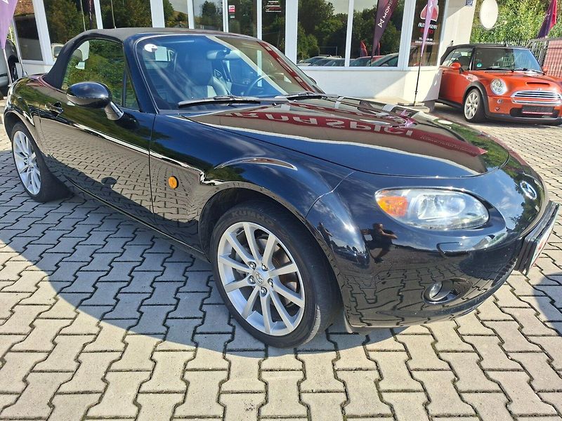 Mazda MX-5 (2005) 2.0i 118kW - 56 000KM! - fotka 2 z 21