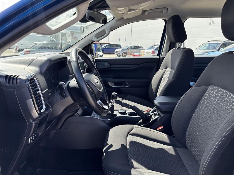 Ford Ranger 2,0 XLT 125kW DPH - fotka 21 z 36