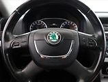 Škoda Octavia (2011) 2.0 TDI, Tempomat - náhled 8