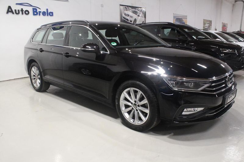 Volkswagen Passat (2020) 2.0TDI DSG Display Matrix - fotka 3 z 36