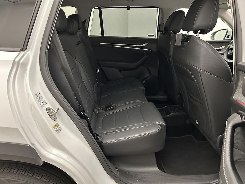 Škoda Kodiaq 2.0 TDI 4x4 Exclusive Selectio - fotka 18 z 23