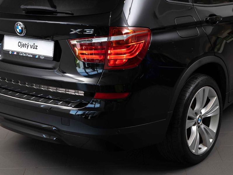 BMW X3 xDrive20d - fotka 20 z 20