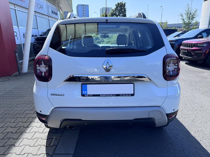 Dacia Duster 2,0 16V 4x4 - fotka 4 z 38