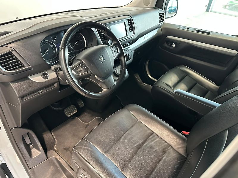 Peugeot Traveller (2018) 2.0HDi,GT,177 HP,L2,ČR - fotka 7 z 18