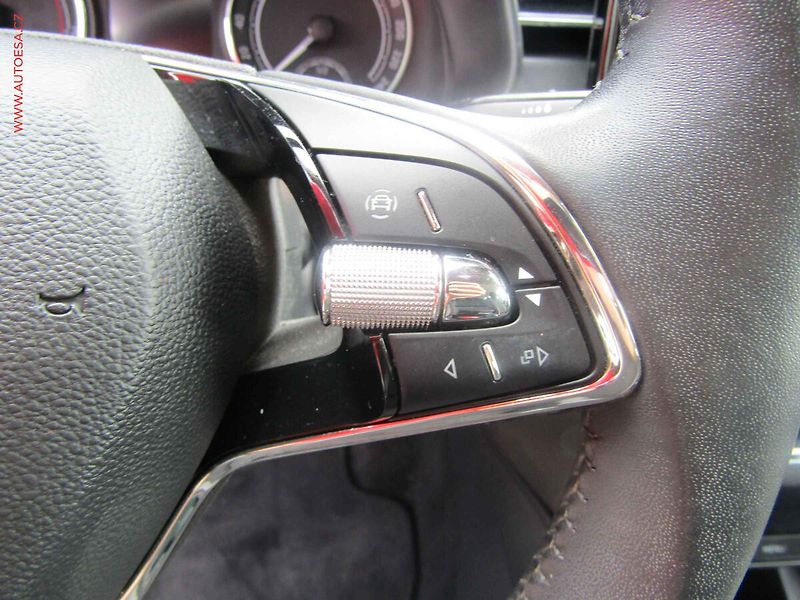 Škoda Scala (2023) 1.0 TSi, 2.maj,ČR, LED - fotka 18 z 18