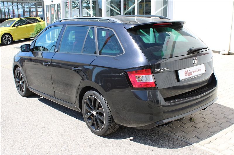 Škoda Fabia 1,2 TSI 66KW MAN MONTE CARLO - fotka 4 z 10