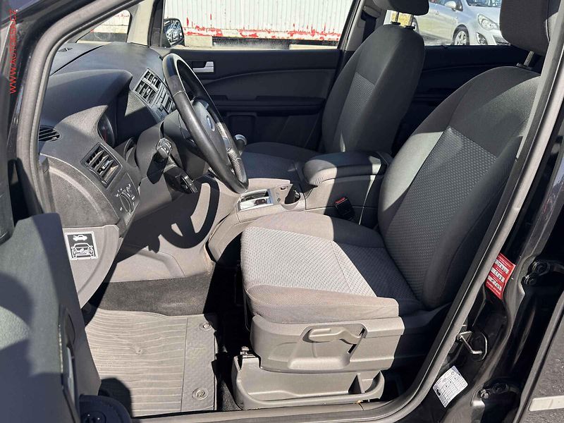 Ford C-MAX (2004) 1.8i, AC, park.asist - fotka 9 z 14