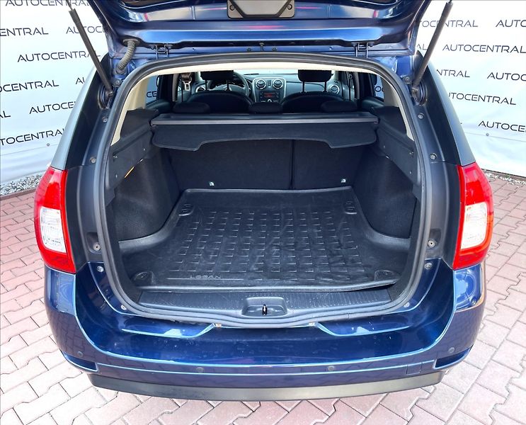 Dacia Logan 1,2 i,16V,54kW,STK 5/28,1.maj. - fotka 9 z 19