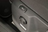 Volkswagen Touran (2020) Highline 2.0 TDI, Automat - náhled 19