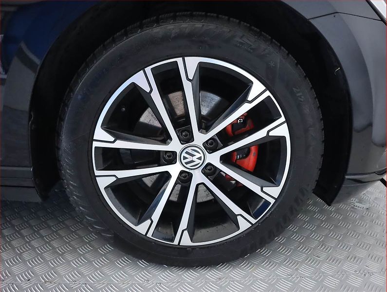 Volkswagen Passat (2017) Comfortline 2.0 TDI, Automat - fotka 15 z 20
