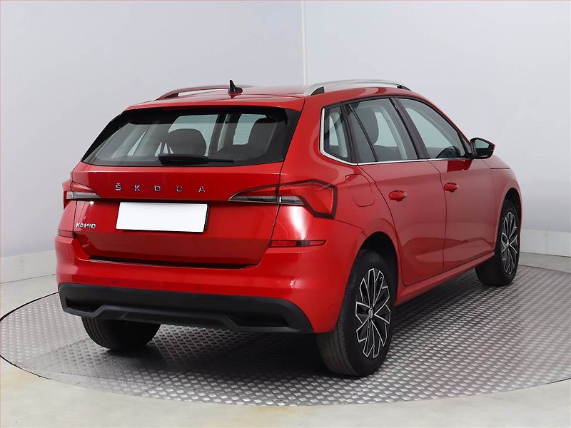 Škoda Kamiq (2020) 1.5 TSI - fotka 5 z 17