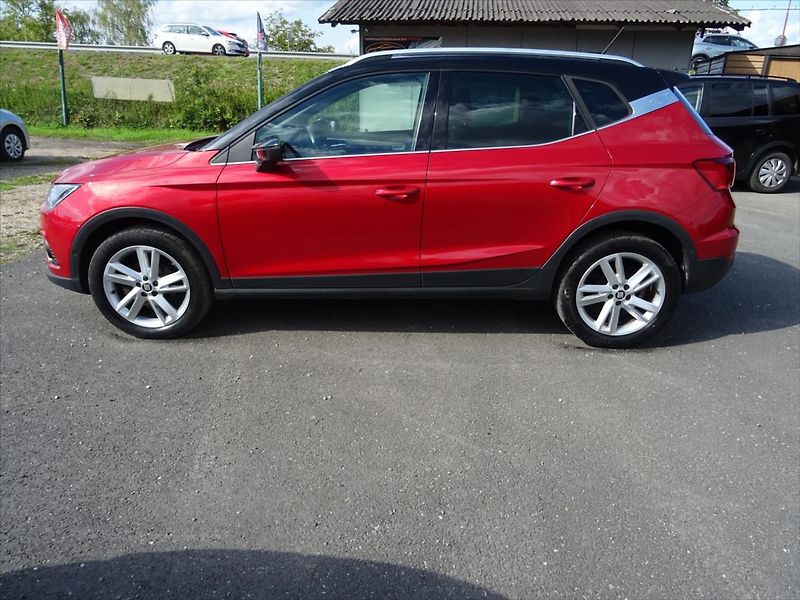 Seat Arona 1,0 TSi 85 kW FR Business - fotka 4 z 31