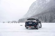 Více než polovina S-Crossů se prodává s pohonem 4x4.