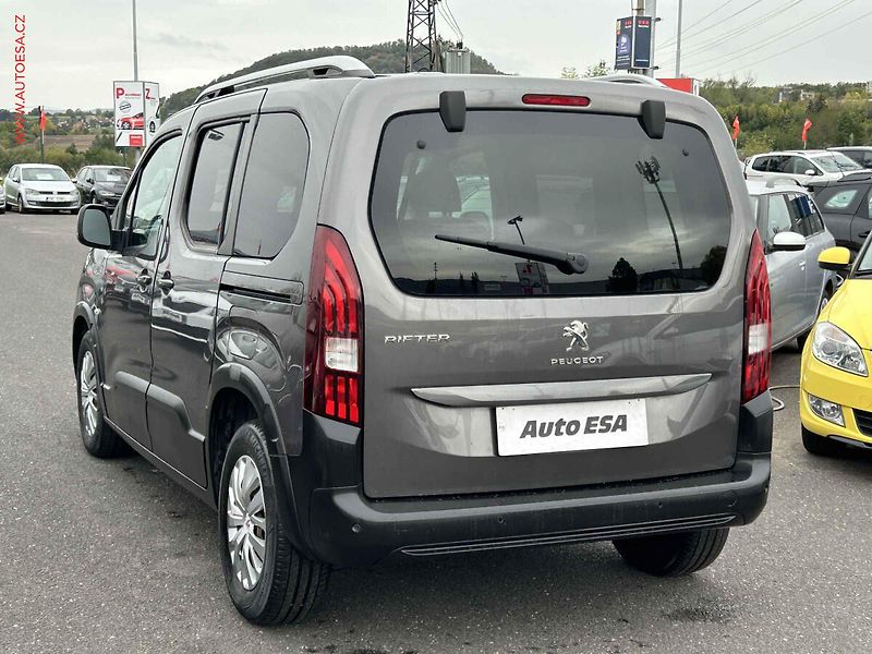 Peugeot Rifter (2019) 1.2PT, 1.maj,ČR, servis - fotka 6 z 15