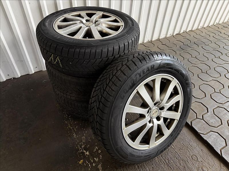 Škoda Kodiaq 2.0TDI DSG 2XALU SADA TAŽNÉ - fotka 43 z 46