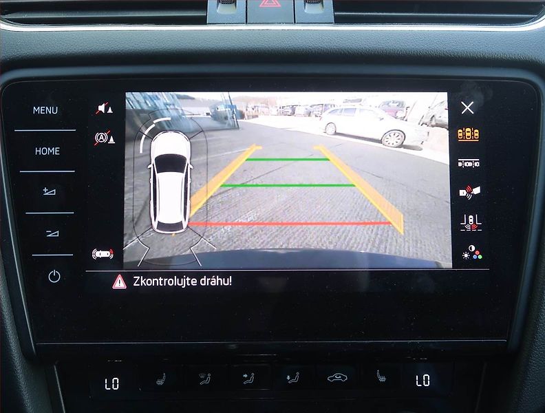 Škoda Octavia (2018) Style Plus 2.0 TDI, 4X4 - fotka 18 z 18