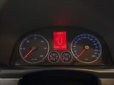 Volkswagen Touran 2,0   TDI DSG 103KW HIGHLINE - náhled 13