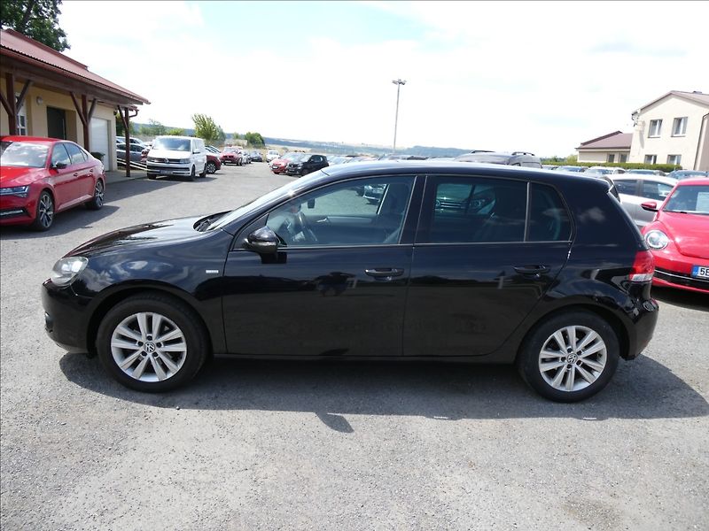 Volkswagen Golf 1,2 TSi 77kW Match,po rozvodec - fotka 6 z 53