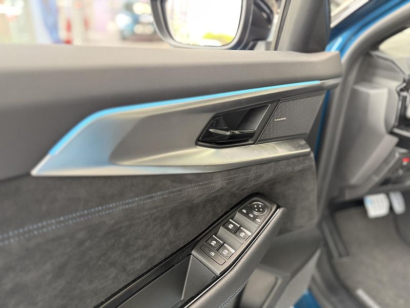 Renault Austral (2026) esprit Alpine full hybrid E-Te - fotka 17 z 18
