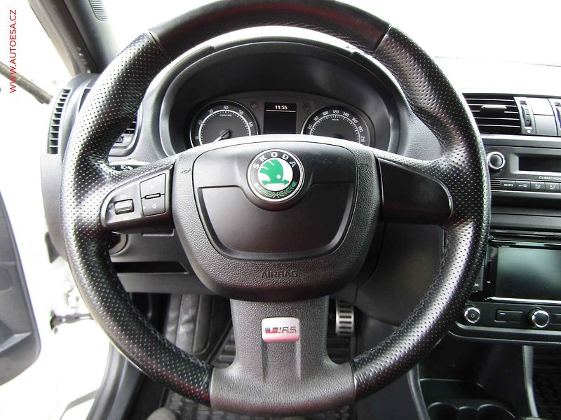 Škoda Fabia (2010) 1.4 TSi, ČR, RS, servis.kniha - fotka 17 z 19