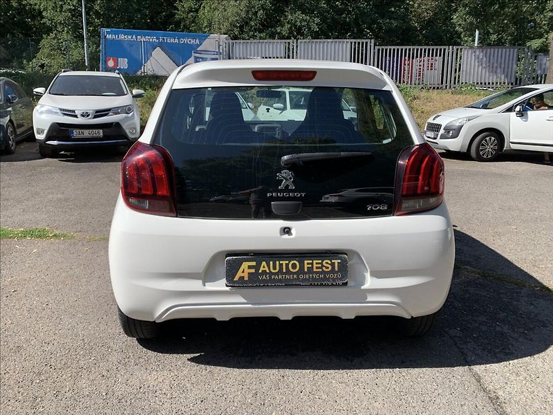 Peugeot 108 1,0 i ČR,KLIMATIZACE,CEBIA - fotka 6 z 17