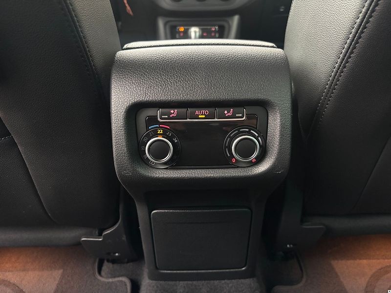 Volkswagen Sharan 2.0TDi/135kW/2017/DSG/Highline - fotka 31 z 54