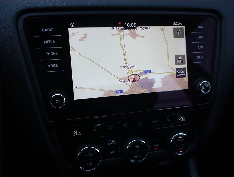 Škoda Octavia (2019) 1.6 TDI, Navi, Tempomat - fotka 12 z 16