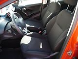 Peugeot 208 (2017) 1.2PT, ČR, AC, výhřev sed - náhled 9